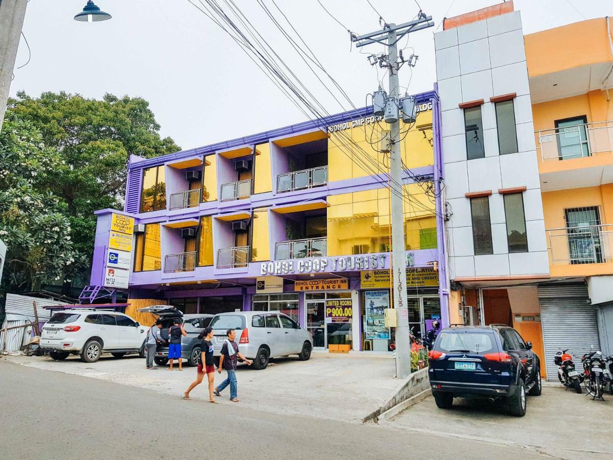 Totolan Reddoorz Near Ramiro Community Hospital酒店 外观 照片